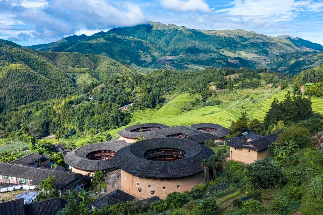 福建的地理、历史与文化探索